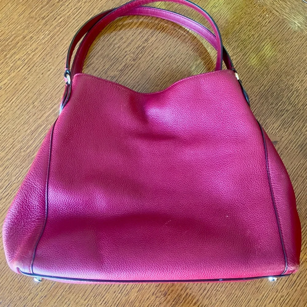 Coach Edie Turnlock Red Berry Pebbled Leather Shoulder Bag - Picture 2 of 12